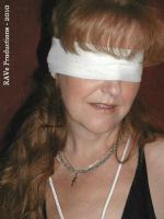 Kristyna Blindfold